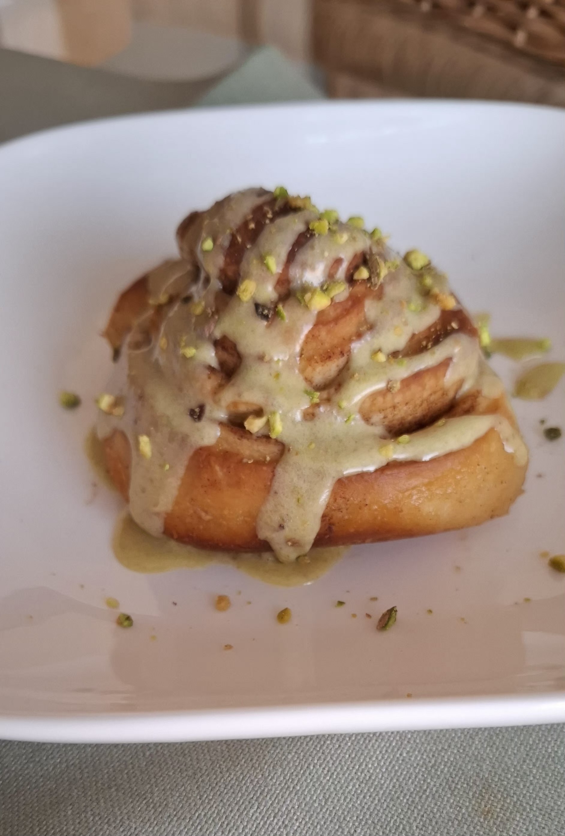 Pistacho Roll
